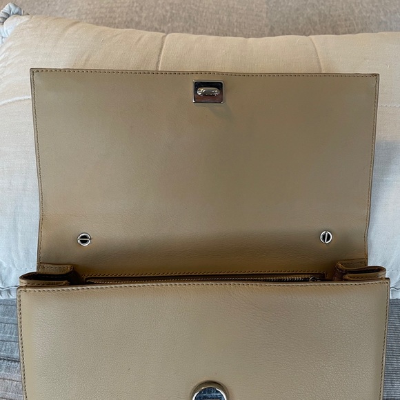 Salvatore Ferragamo Ginny Bag - Picture 9 of 14